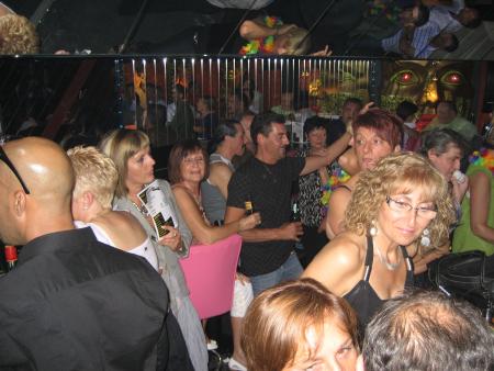 Le Carré Blanc le 9 août DJ Jeam & DJ Chico